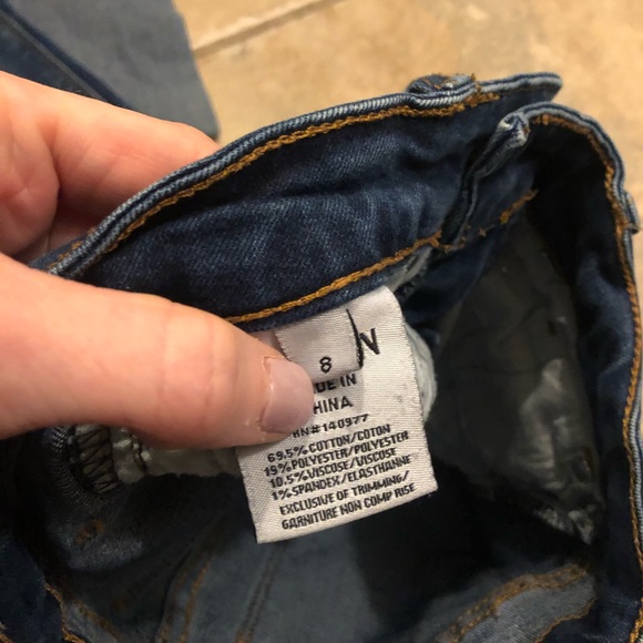 Girls Hudson cropped distressed jeans 💙💙 - Picture 3 of 6